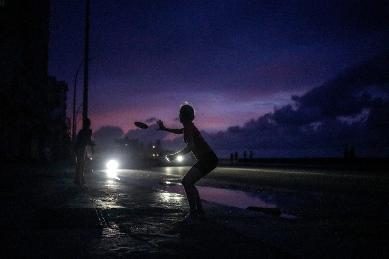 Cuba Enfrenta Huracán Óscar y Crisis Eléctrica