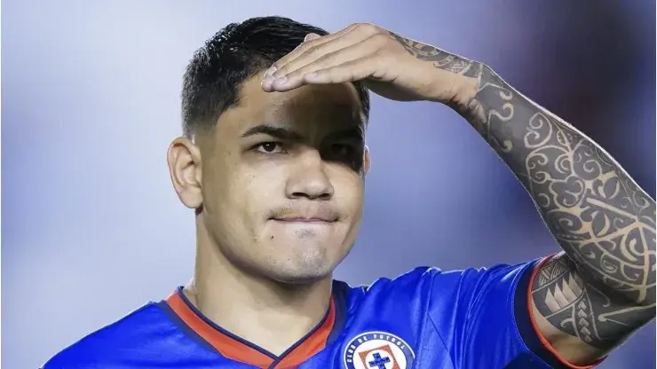 EL RETORNO DEL TORO FERNÁNDEZ A CRUZ AZUL SE ACERCA