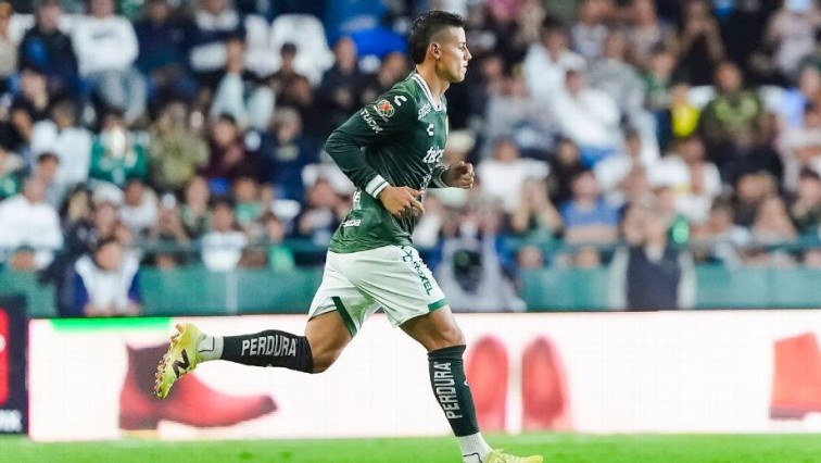 JAMES ARRANCA COMO SUPLENTE EN LEÓN POR FALTA DE PRETEMPORADA