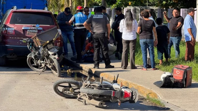 MOTOMANDADITOS SIGUEN PROVOCANDO ACCIDENTES EN CIUDAD DEL CARMEN