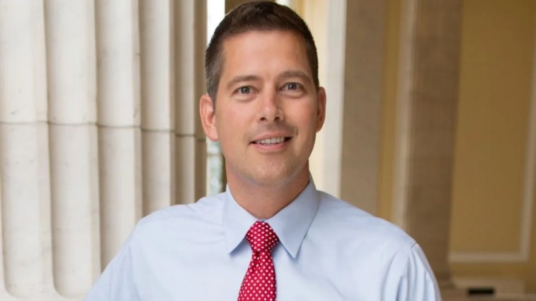 TRUMP NOMBRA A SEAN DUFFY COMO SECRETARIO DE TRANSPORTE