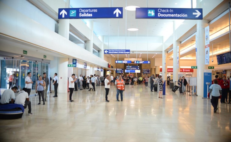 Vuelos de Cancún a Canadá lideran lista de rutas con más casos Covid19